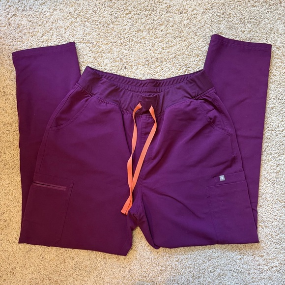 Figs Scrub Set - Picture 6 of 8